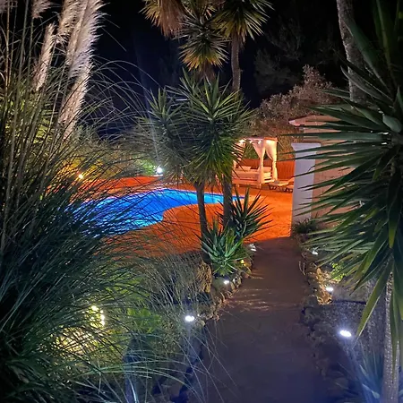Villa Mercedes *