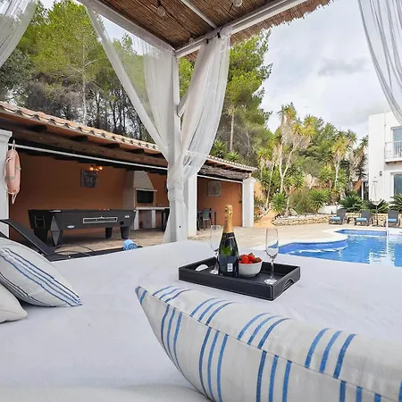 Вілла Mercedes *