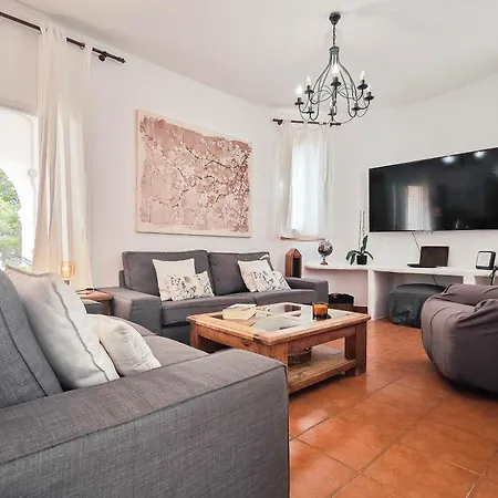 Villa Mercedes